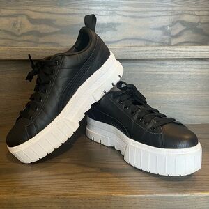 Puma Mayze Black Leather Platform Sneaker Size 8